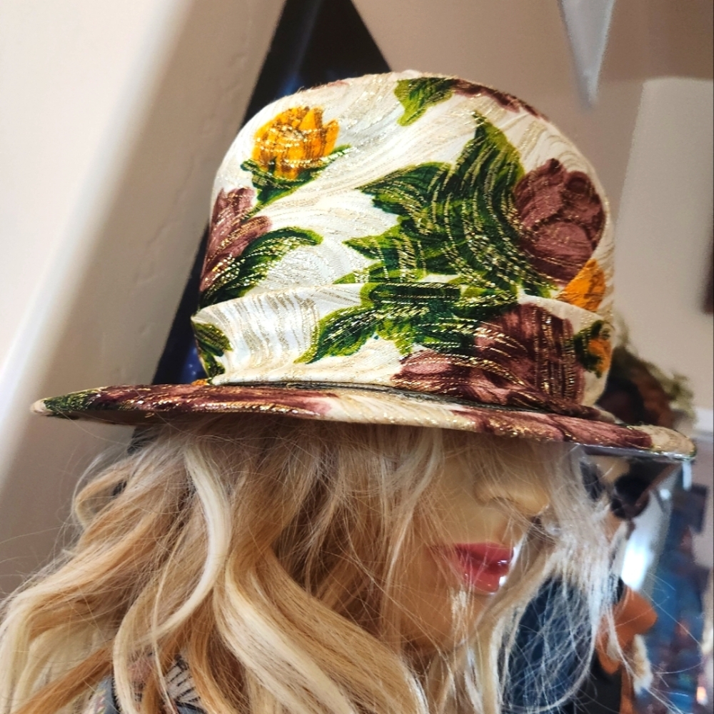 60's Vtg Union Made Cream Floral Shabby Lurex Quirky Spring Garden Church Hat - Picture 14 of 16